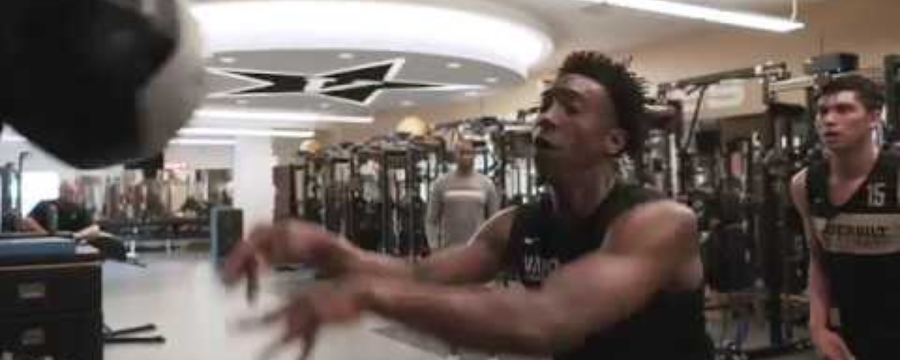 Men's Basketball: Mic'd Up Workout